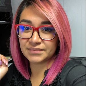 Meet your Posher, Samantha